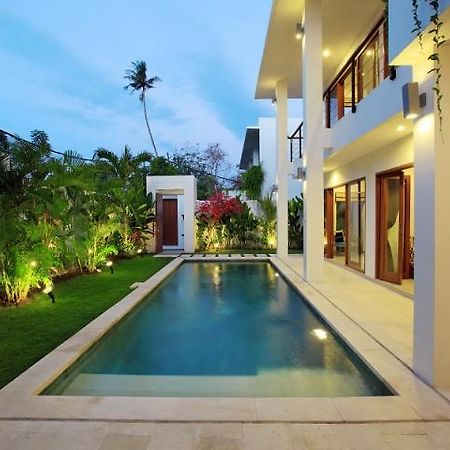Moonlight Villa Bali Нуса-Дуа Екстер'єр фото